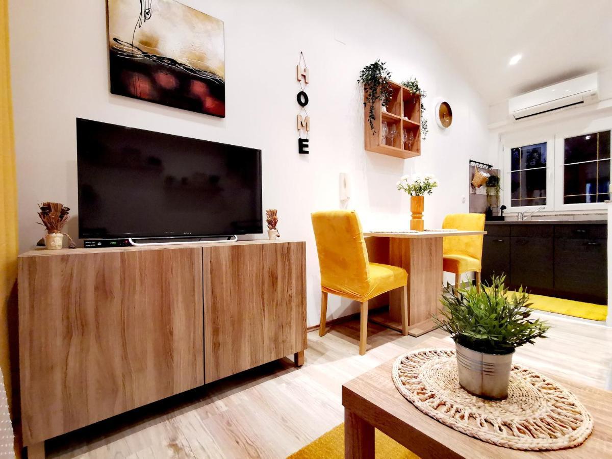 Apartments Lino Selce Exterior photo